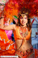 LILLE - Carnaval de Wazemmes 2006 / La chaleur des danseurs brésiliens
