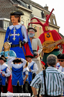 BRUAY-SUR-ESCAUT (59) - 3ème fêtes des Géants / Thomas le mousquetaire, Adelaïde et la Batterie Fanfare du Val De Lys - ZUYTPEENE (59)