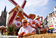 COMINES (COMINES/WARNETON) (B) - Fête des Marmousets 2007 / Le Char du comité des fêtes du Moulin Soete - Ten-Brielen - COMINES (B)