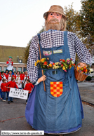 HONDEGHEM (59) - Baptême d'Aline et 1ère ronde de Géants 2007 / Fiacre le jardinier - OXELAERE (59)