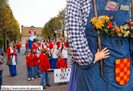 HONDEGHEM (59) - Baptême d'Aline et 1ère ronde de Géants 2007 / Et les danseurs entraîne la Ronde 