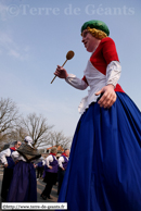 NIEPPE (59) - Baptême de Miss Cantine 2007 / Les premiers pas de danse de Miss Cantine