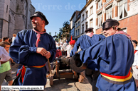 ATH (B) - Ducasse - Cortège (Matin) 2009 / Le groupe du Canon du Mont-Sarah – ATH (B)
