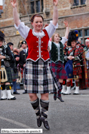 BAILLEUL (59) - Mardi-Gras (Cortège du dimanche) 2009 / Les Ecossais du Hawick Pipe Band – HAWICK (GB)