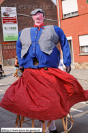 LESSINES (B) - Cayoteu 1900 - Grande Parade des Mini-Géants 2009 / La danse d'Eul Toine (un maçon) – BOUVIGNIES (ATH)