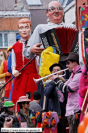 LILLE - Carnaval de Wazemmes 2009 / Cordéoneux - LILLE (59) et Jeanne Maillotte - LILLE (59)