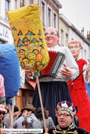 LILLE - Carnaval de Wazemmes 2009 / Fanfares et Carnavaleux (petits et grands) au Carnaval de Wazemmes