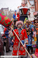 LILLE - Carnaval de Wazemmes 2009 / Fanfares et Carnavaleux (petits et grands) au Carnaval de Wazemmes