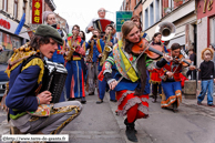 LILLE - Carnaval de Wazemmes 2009 / Fanfares et Carnavaleux (petits et grands) au Carnaval de Wazemmes