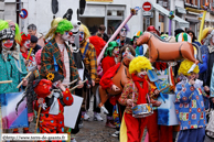 LILLE - Carnaval de Wazemmes 2009 / Fanfares et Carnavaleux (petits et grands) au Carnaval de Wazemmes