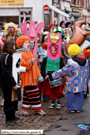 LILLE - Carnaval de Wazemmes 2009 / Fanfares et Carnavaleux (petits et grands) au Carnaval de Wazemmes