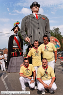 PAPIGNIES (LESSINES) (B) - Kermesse 2009 / Magritte – LESSINES (B) et ses porteurs