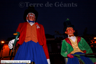 STEENWERCK (59) - 4ème Parade Nocturne de Géants 2009 / Grand Père Guernouillard et Anatole – VILLENEUVE D'ASCQ (59)