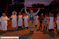 STEENWERCK (59) - 4ème Parade Nocturne de Géants 2009 / Les Jardiniers d' Hilaire Patate – ROSENDAEL (DUNKERQUE) (59)