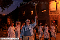 STEENWERCK (59) - 4ème Parade Nocturne de Géants 2009 / Les Jardiniers d' Hilaire Patate – ROSENDAEL (DUNKERQUE) (59)
