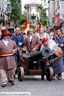 ATH (B) - Ducasse d'Ath 2010 - Cortège du dimanche (matin) / Le groupe du Canon du Mont-Sarah – ATH (B)