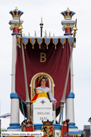 ATH (B) - Ducasse d'Ath 2010 - Cortège du dimanche (matin) / Le char des Neuf Provinces – ATH (B)