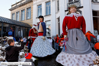 ATH (B) - Maison des Géants - Présentation du Calendrier des Géants 2010 / La danse de Zante et Rinette - MAFFLE (ATH) (B)