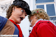 ATH (B) - Maison des Géants - Présentation du Calendrier des Géants 2010 / Le baiser de Zante et Rinette - MAFFLE (ATH) (B)