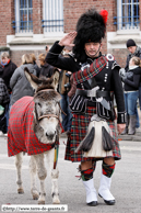 BAILLEUL (59) - Mardi-Gras (Cortège du dimanche) 2010 / Hawick Pipe Band – HAWICK (ECOSSE) (UK)