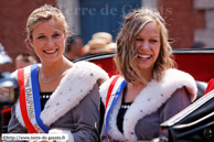 SECLIN (59) - Fête des Harengs 2010 - Le cortège historique / Marguerite de Flandre : comtesses en calèche, les Dauphines