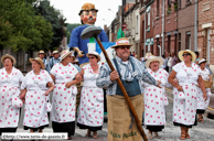  - Fête des Chapons 2011 / Hilaire Patate et ses Jardiniers - ROSENDAEL (DUNKERQUE) (F)