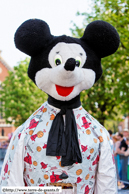 NIEPPE (F) - 2ème Fête des Cantinières - Le Cortège 2011 / Mickey – PROUVY (F) 