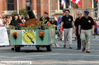 NIEPPE (F) - 2ème Fête des Cantinières - Le Cortège 2011 / Char du Tir – NIEPPE (F)