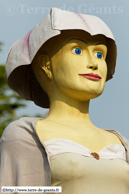 NIEPPE (F) - 2ème Fête des Cantinières - Le Cortège 2011 / Madame Bint’je – HONDSCHOOTE (F)