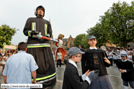 NIEPPE (F) - 2ème Fête des Cantinières - Le Cortège 2011 / Rigodon final autour de Tiot Dédé – NIEPPE (F) 