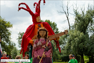 BAILLEUL (F) - 1ère Ronde de Géants des rues des Foulons et du Kortenker 2012 / Eglantine et Sylvestre le ménestrel – SAINT-SYLVESTRE-CAPPEL (F)