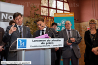COUDEKERQUE-BRANCHE (F) - Présentation du Calendrier des Géants 2012 / Patrick Kanner, Président du Conseil Général