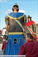 STEENVOORDE (F) - 5ème Ronde Européenne de Géants portés 2012 / Goliath et Mars - Stadsbestuur Dendermonde  - DENDERMONDE/TERMONDE (B)