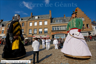 Cassel (F) - Carnaval du Lundi de Pâques 2013 / Tirant l'ancien - ATH (B) et Baudouin IV de Hainaut - ATH (B)