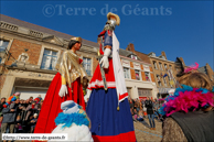 Cassel (F) - Carnaval du Lundi de Pâques 2013 / Reuze-Papa - CASSEL (F) et Reuze-Maman - CASSEL (F)