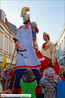 Cassel (F) - Carnaval du Lundi de Pâques 2013 / Reuze-Papa - CASSEL (F), Reuze-Maman - CASSEL (F) et la foule des carnavaleux