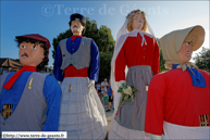 MAFFLE (ATH) (B) - Ducasse du Grand K'Min 2013 - Mariage de Zante et Rinette 2013 / La bénédiction de l'union de Zante et Rinette devant l'église Sainte-Waudru