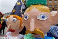 TOURCOING (F) - Week-End Géant 2013  - Le cortège (samedi) / Les grosses têtes - Ecole Saint-Vincent - LOOS (F)