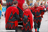 TOURCOING (F) - Week-End Geant 2013 (03-03-2013) -  Le cortège / Les porteurs de Jean le bûcheron – STEENVOORDE (F) 