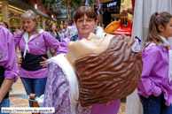 ENGLOS (F) - 8ème fête des Géants 2014 / Grosse-tête - Colla Gegantera d'Iluro – MATARÓ (CATALOGNE) (E)