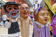 ENGLOS (F) - 8ème fête des Géants 2014 / Grosses-têtes - Colla Gegantera d'Iluro – MATARÓ (CATALOGNE) (E)
