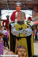 ENGLOS (F) - 8ème fête des Géants 2014 / Petit Géant - Colla Gegantera d'Iluro – MATARÓ (CATALOGNE) (E)