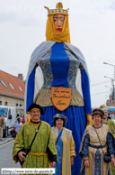 IWUY (F) - 12ème carnaval de la Chaise 2014 / La Reine Brunehaut – NAVES (F)
