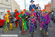 LESQUIN (F) - Carnaval et Ronde de Géants 2014 / Les Cht'is Roost Clowns