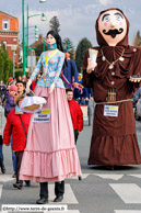 LESQUIN (F) - Carnaval et Ronde de Géants 2014 / Frère Jacques et Jeanne - TOURCOING (F)