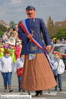 LESQUIN (F) - Carnaval et Ronde de Géants 2014 / Tiot Mitt –MAING (F)
