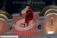 LOOS (F) - Fête de la Saint-Nicolas 2014 / La descente du Père Noël