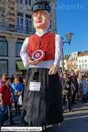 TOURCOING - Week-End Géant 2014 - Cortège du Dimanche / Aimé le joueur d’Estaminet – LOOS (F)