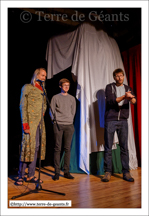 Les créateurs : Clément Budzik (le couturier), Pierre Loyer et Julien Pilette (les constructeurs)<br />FRETIN (F) - Ferme des Hirondelles - Présentation de Ronny le poète bièrologue 2015