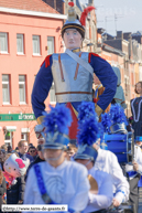 TOURCOING (F) - Week-End Géants 2015 -  Le cortège du dimanche / Le Cuirassier – TOURCOING (F)